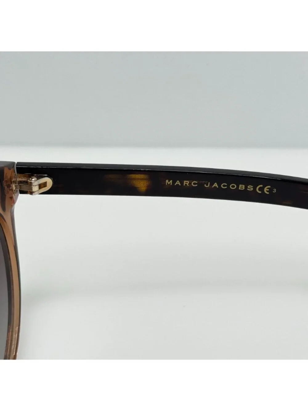 Marc Jacobs lenses have